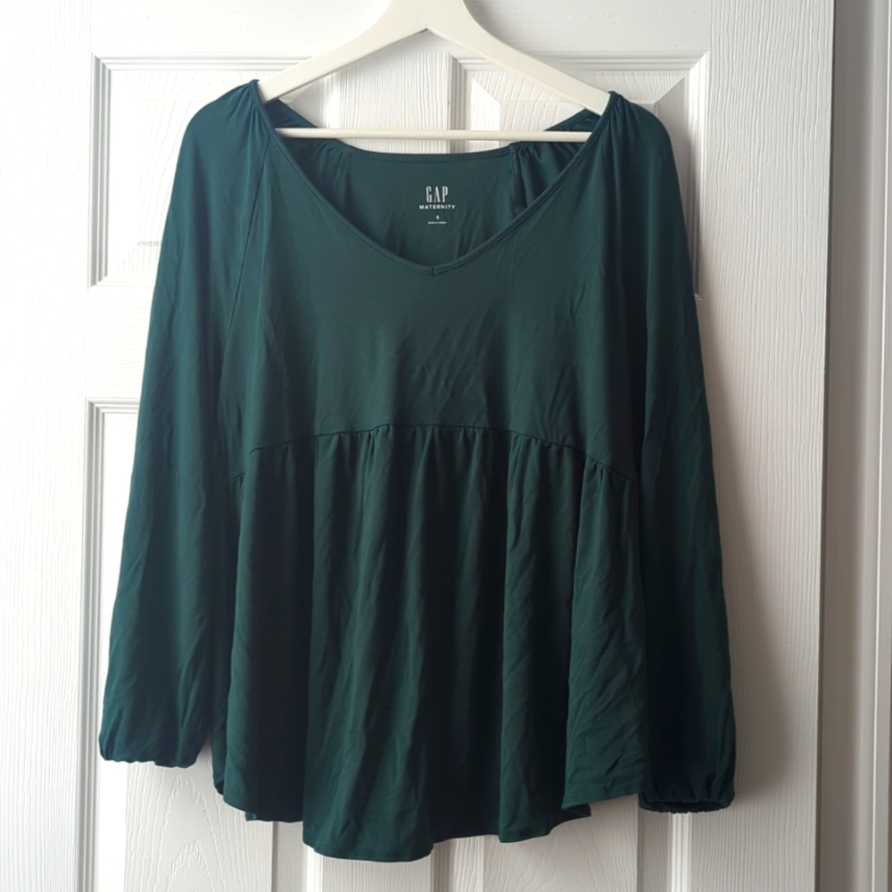 GAP Maternity top size S